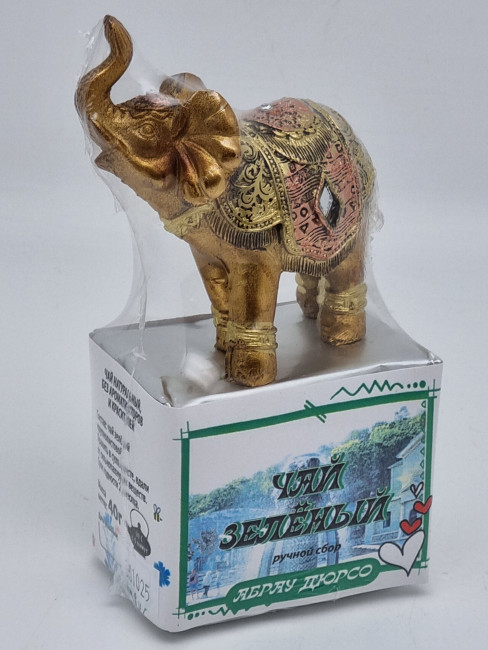 Чай зеленый ручной сбор 35гр с сувениром слон Абрау-Дюрсо Чай зеленый ручной сбор 35гр с сувениром слон Абрау-Дюрсо