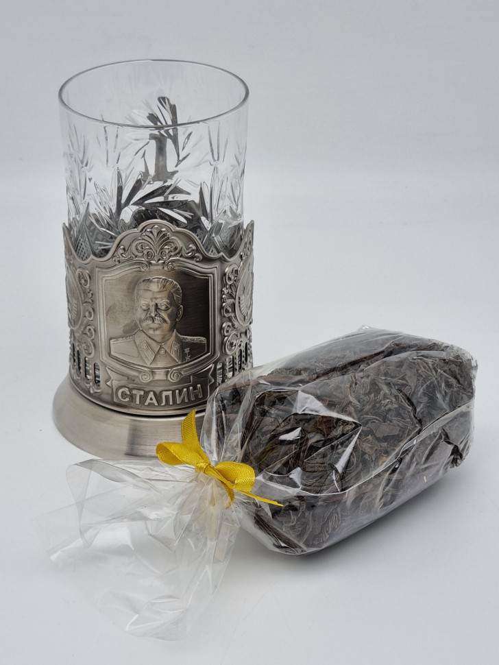 Подстаканник "Сталин" стакан хрусталь с черным чаем