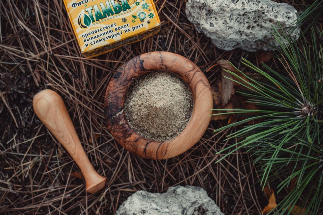 Фито-маска Тамба для восстановления повреждённых волос 50гр Фито-маска Тамба для восстановления повреждённых волос 50гр