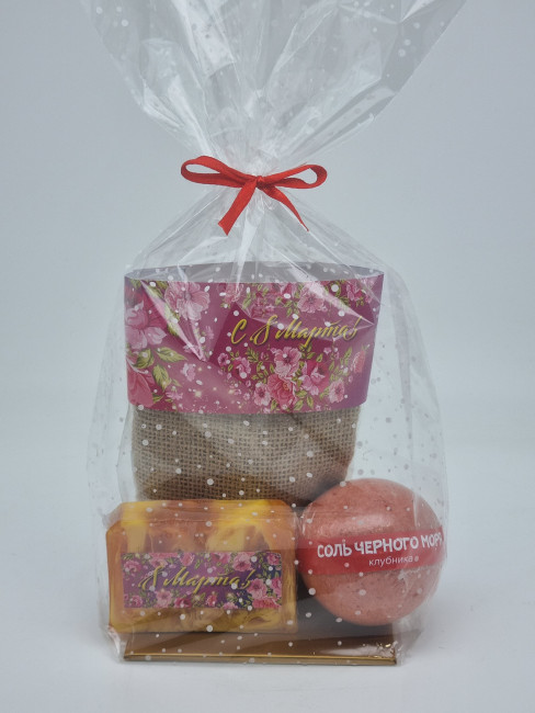 Набор 391 косметика для нежного ухода с 8 марта