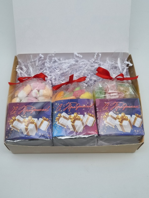 Набор 555 Праздничный  3 вида чая и сладости лучший подарок