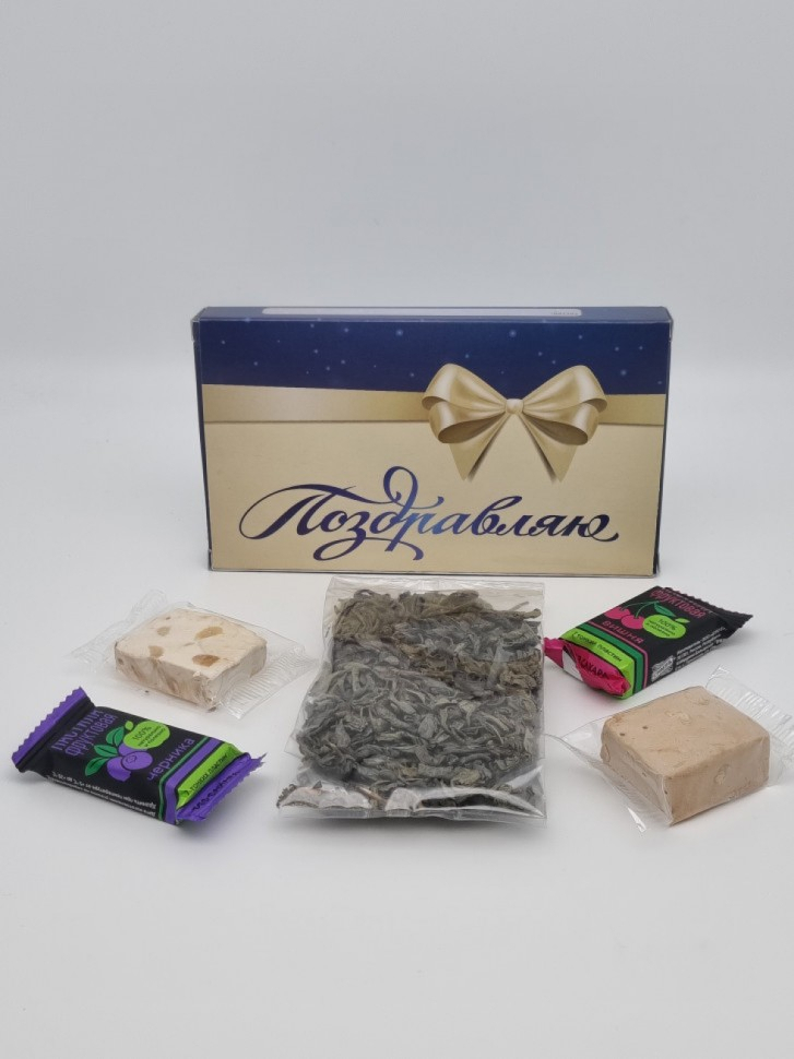 Набор Праздничный зеленый чай, нуга и пастила лучший подарок