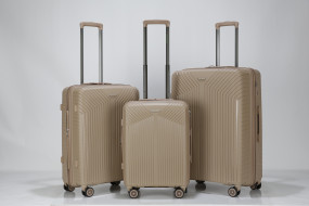 Чемодан L бежевый