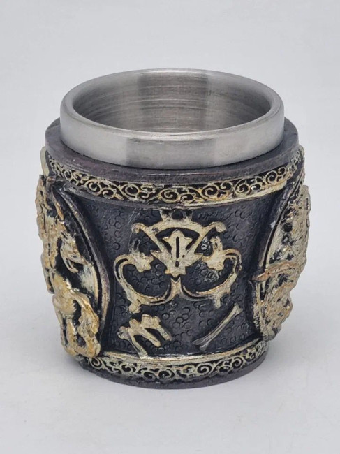 Стопка рыцарь Стопка рыцарь