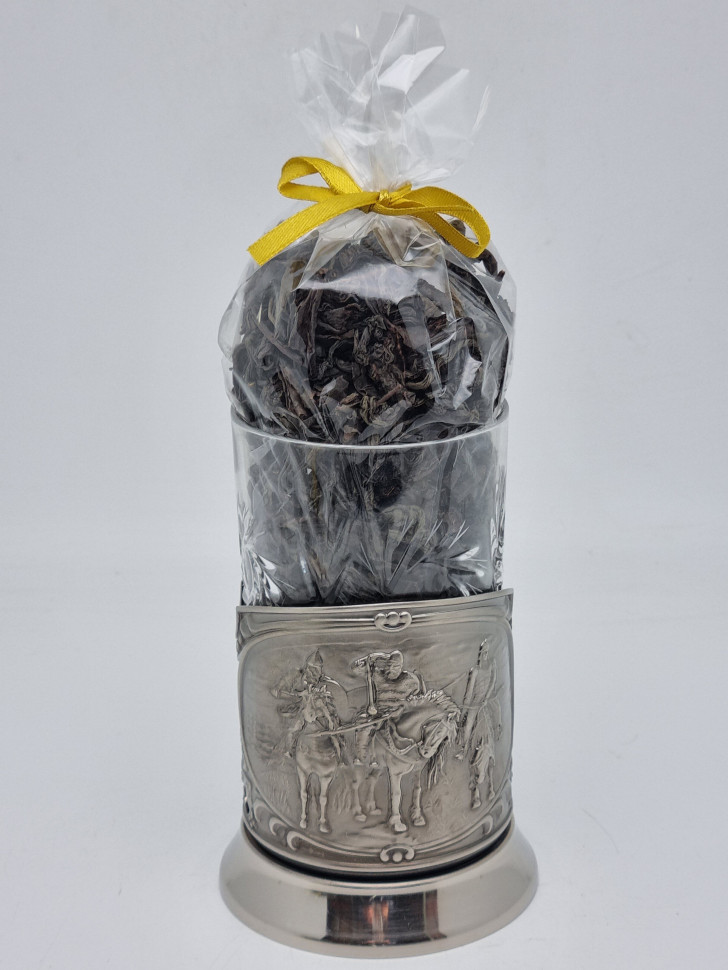 Подстаканник "Три богатыря" стакан хрусталь с черным чаем