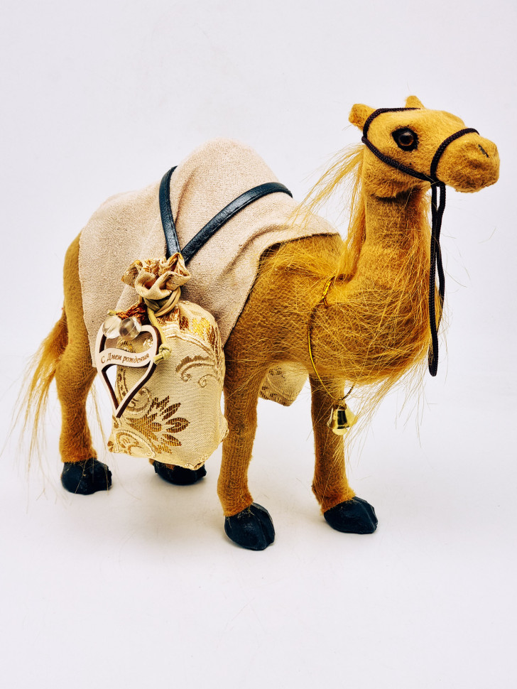 Подарочный набор с днем рождения верблюд с мешочками чая черный 25гр и зеленый 30гр