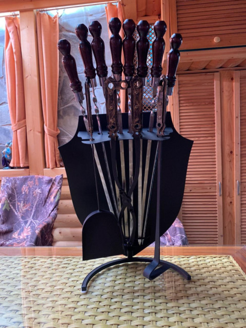 Подставка под шампура "Щит" металл