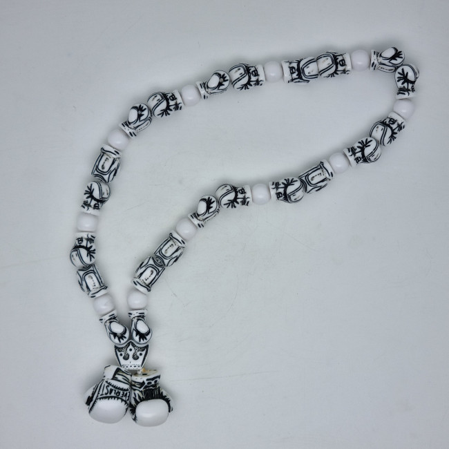 Четки автомобильные резные №4 Четки автомобильные резные №4