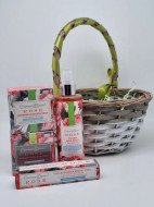 Набор 351 косметика с Абсолютом розы 315гр лучший подарок Набор 351 косметика с Абсолютом розы 315гр лучший подарок