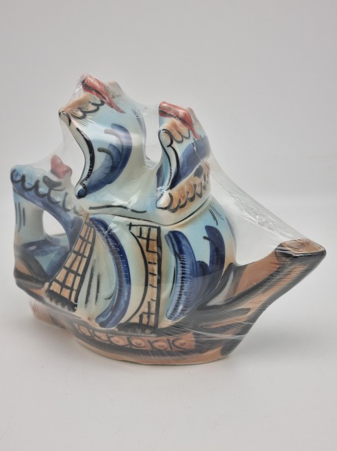 Чай в керамике "Чайник корабль" Чай в керамике "Чайник корабль"